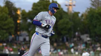 Los Rangers anuncian novedades sobre Corey Seager antes del partido contra los Athletics.