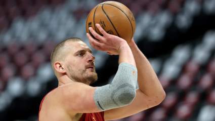 Los Nuggets anuncian su decisión sobre la alineación titular contra los Timberwolves tras las noticias sobre Nikola Jokic.