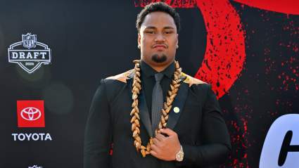 Los Giants seleccionan a Francis Mauigoa en el puesto 10 a pesar de una posible "señal de alerta".