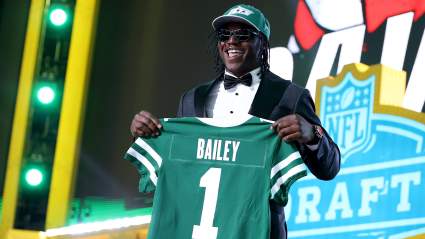David Bailey, de los Jets, es el favorito en las apuestas para ganar el premio al Novato Defensivo del Año.