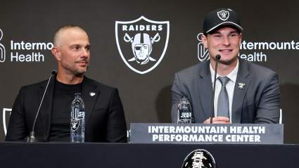 Se espera que los Raiders realicen un intercambio de mariscales de campo tras el draft.