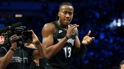 Ayo Dosunmu se sincera tras anotar 43 puntos en un partido donde los Wolves pierden a Edwards.