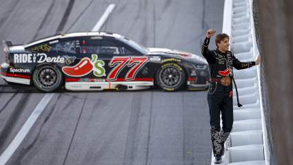 El director ejecutivo de Chili's reacciona a la victoria en Talladega y emite un veredicto claro sobre la inversión en NASCAR.