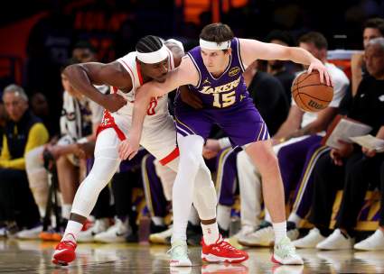 Los Angeles Lakers ofrecen un panorama completo sobre la lesión de Austin Reaves durante los playoffs de la NBA.