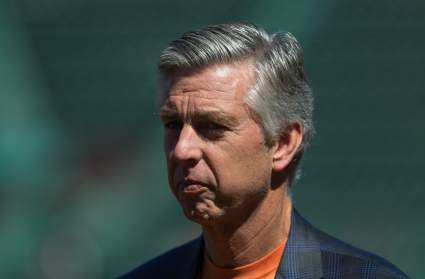 La idea de los Phillies antes de la fecha límite de traspasos acerca 7,5 millones de dólares a los Rangers.