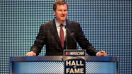 La leyenda de NASCAR, Dale Earnhardt Jr., encabeza la clase del Salón de la Fama del Automovilismo de América.