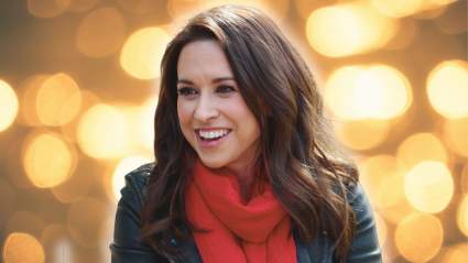 Lacey Chabert quiere que esta estrella de los 90 interprete a su hermana en una película de Hallmark: "Ojalá suceda".