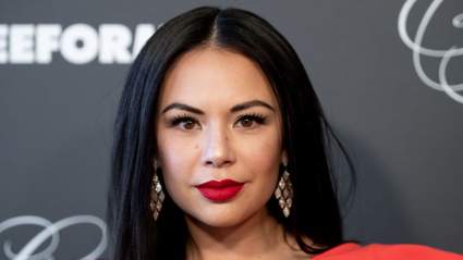 Janel Parrish rompe su silencio sobre su separación de su esposo Chris Long.
