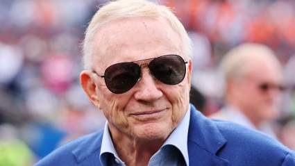 El propietario de los Cowboys, Jerry Jones, hace un comentario revelador sobre un posible traspaso.