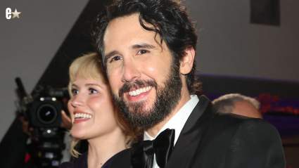 Josh Groban se compromete en Disneyland: FOTOS