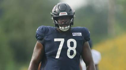 Un veterano liniero de los Raiders anuncia su retiro tras siete temporadas en la NFL.