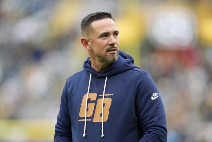 El mundo de la NFL reacciona a las últimas noticias sobre el mariscal de campo de los Packers.