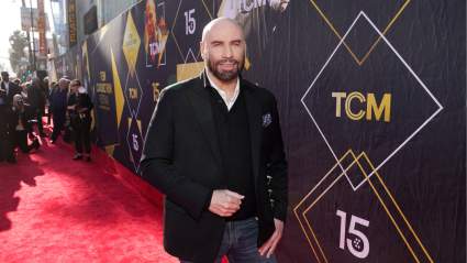 VER: El hijo adolescente de John Travolta demuestra sus increíbles habilidades en las pistas de esquí.