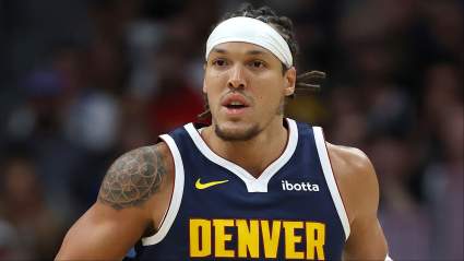 Aaron Gordon, de los Nuggets, abandona el cuarto partido contra los Timberwolves por una posible lesión.