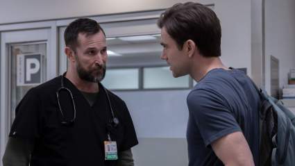 Noah Wyle adelanta una "explosiva" tercera temporada de "The Pitt" antes del final de la segunda temporada.