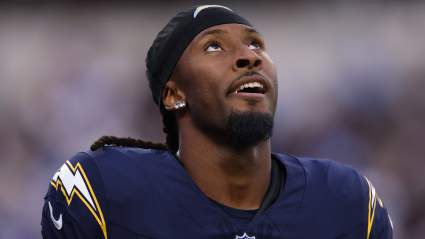 El gerente general de los Chargers aclara los rumores sobre el traspaso de Quentin Johnston.