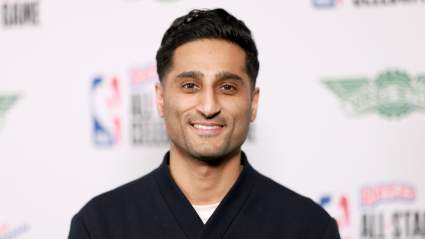 Shams Charania critica duramente a los Bucks por el drama de los rumores sobre Giannis.