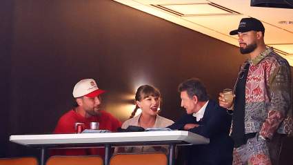 Dentro del círculo íntimo de Travis Kelce a medida que se acerca su boda con Taylor Swift