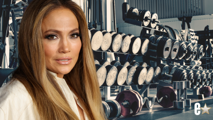 Jennifer Lopez, de 56 años, presume de abdominales esculpidos: sus fans la llaman "inspiración atemporal".
