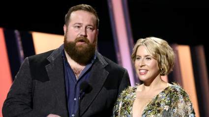 HGTV fija la fecha de estreno del nuevo programa de Ben y Erin Napier tras el devastador incendio.