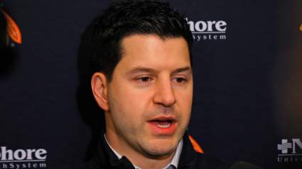 Los Blackhawks podrían sentir la presión de causar sensación este verano.