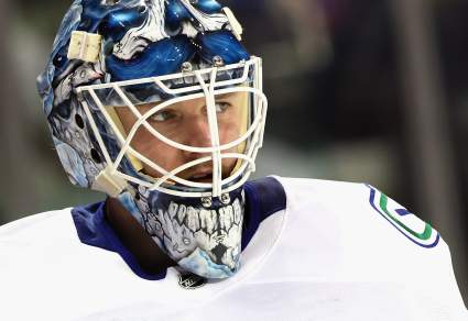 Los 3 principales candidatos a ser traspasados ​​por los Canucks en la temporada baja de 2026.