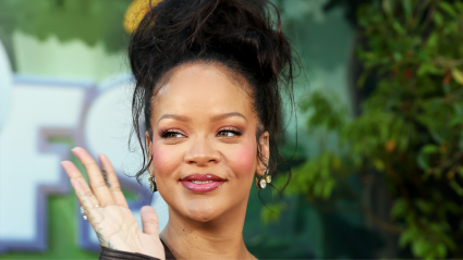 Rihanna opina de forma hilarante sobre los rumores de un cuarto bebé.