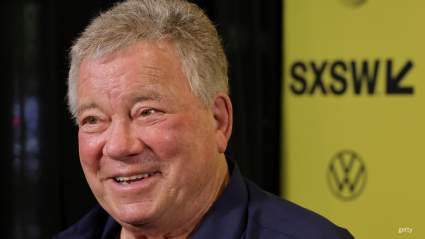 El icónico actor de 'Star Trek', William Shatner, hace una rara aparición pública tras los rumores de que padece cáncer.