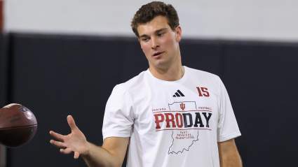 Fernando Mendoza habla sin rodeos sobre su día de pruebas con los Raiders observándolo.