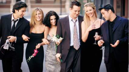 Lisa Kudrow revela la asombrosa cantidad de dinero que gana el elenco de 'Friends' 22 años después de que terminara la serie.