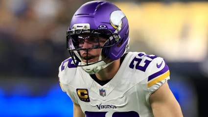 El entrenador en jefe de los Vikings anuncia la última actualización sobre el futuro de Harrison Smith.