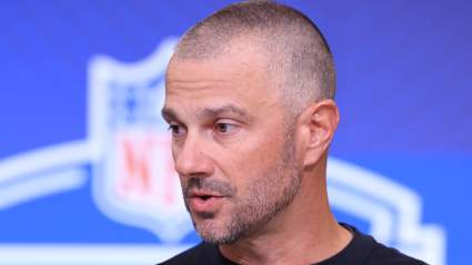 El gerente general de los Raiders no se anduvo con rodeos al seleccionar a Fernando Mendoza.