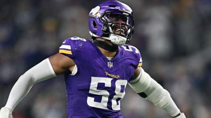 Los Vikings reciben un golpe indirecto de Jonathan Greenard, de los Eagles.