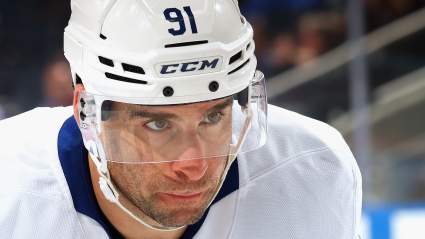 Los Maple Leafs deberían intentar fichar a este destacado agente libre de la KHL.