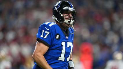 El ex mariscal de campo de los Colts, Philip Rivers, no frena a la defensa de los Seahawks.