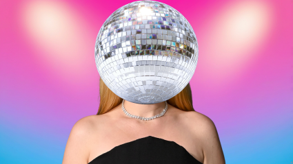 Una ex campeona de 'Dancing with the Stars' defiende con orgullo su singular decisión de crianza: 'Es asunto mío'.