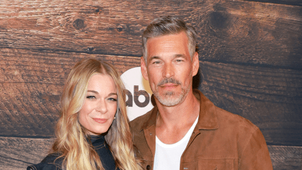 LeAnn Rimes hace referencia a las desgarradoras dificultades familiares en una valiente y vulnerable publicación de aniversario.