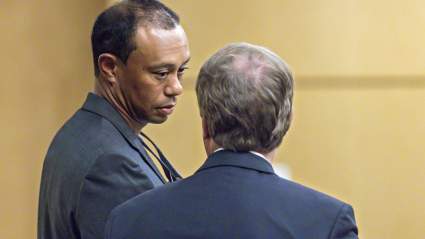 Tiger Woods presenta una moción para bloquear a los fiscales en el caso de conducir bajo los efectos del alcohol.