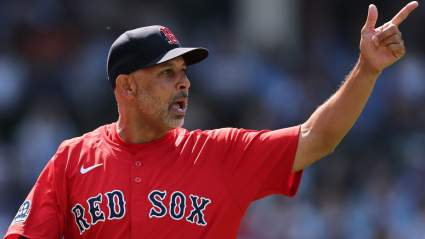Informe: Los Red Sox están a punto de llamar a su prospecto número 1 para el partido del lunes.