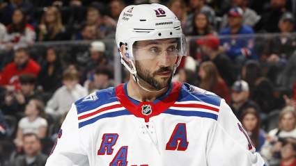 3 posibles destinos para Vincent Trocheck, jugador del Rangers, en un posible intercambio.