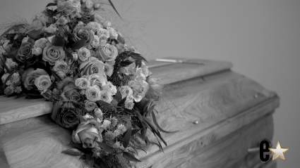 La actriz Mariclare Costello, conocida por su papel en 'Los Walton', fallece a los 90 años y recibe numerosos homenajes.