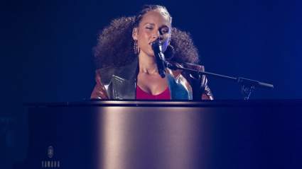 Alicia Keys escribe un hermoso mensaje para los tres finalistas de 'American Idol' tras haberlos guiado hasta la final.