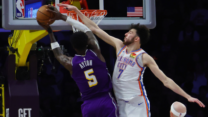 Chet Holmgren envía un mensaje a Deandre Ayton antes de la serie de playoffs.