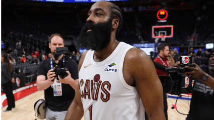Se baraja la posibilidad de un traspaso de James Harden y los Rockets durante la temporada baja.