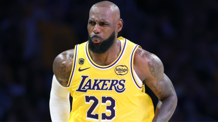 Los Denver Nuggets, un destino sorpresa para la leyenda de Los Angeles Lakers en la agencia libre.