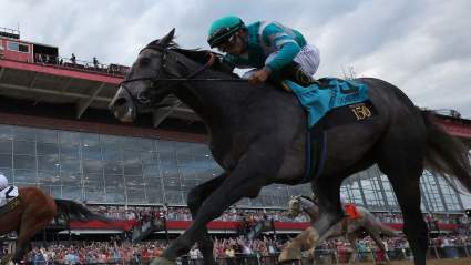 Cómo ver el Preakness 2026 en streaming: hora y canal.