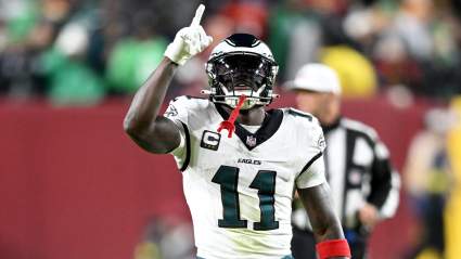 Los Chiefs se enfrentan a una fuerte predicción sobre AJ Brown tras las noticias de Rashee Rice.
