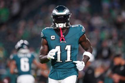 Un reportero de los Patriots insta al equipo a tomar una decisión sorprendente sobre AJ Brown.