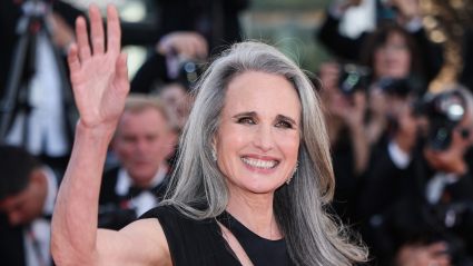 Andie MacDowell rompe las reglas del código de vestimenta de Cannes con un llamativo vestido transparente, y no es la única.
