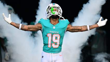 Los Lions fichan a un ex receptor abierto de los Dolphins y los Cowboys en la agencia libre.